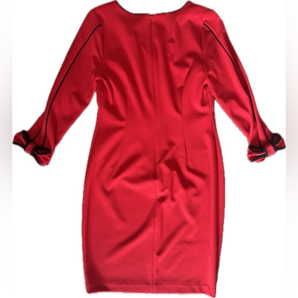 Calvin Klein Solid V Neck Sheath with Contrast Piping Dress - Picture 6 of 8